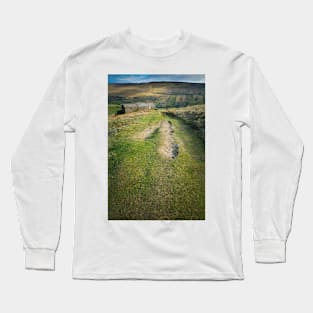 Kisdon Hill Long Sleeve T-Shirt